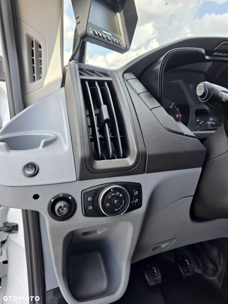 Ford TRANSIT 2,0 TDCI 170 KONNA SKRZYNIA 4,2M PLANDEKA FIRANKA BLIŻNIAKI DO 3,5T KLIMA LEDY GWARANCJA - 15