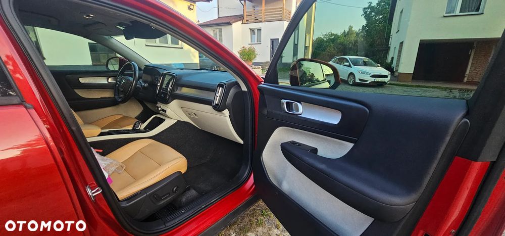 Volvo XC 40 T4 Geartronic Momentum - 6