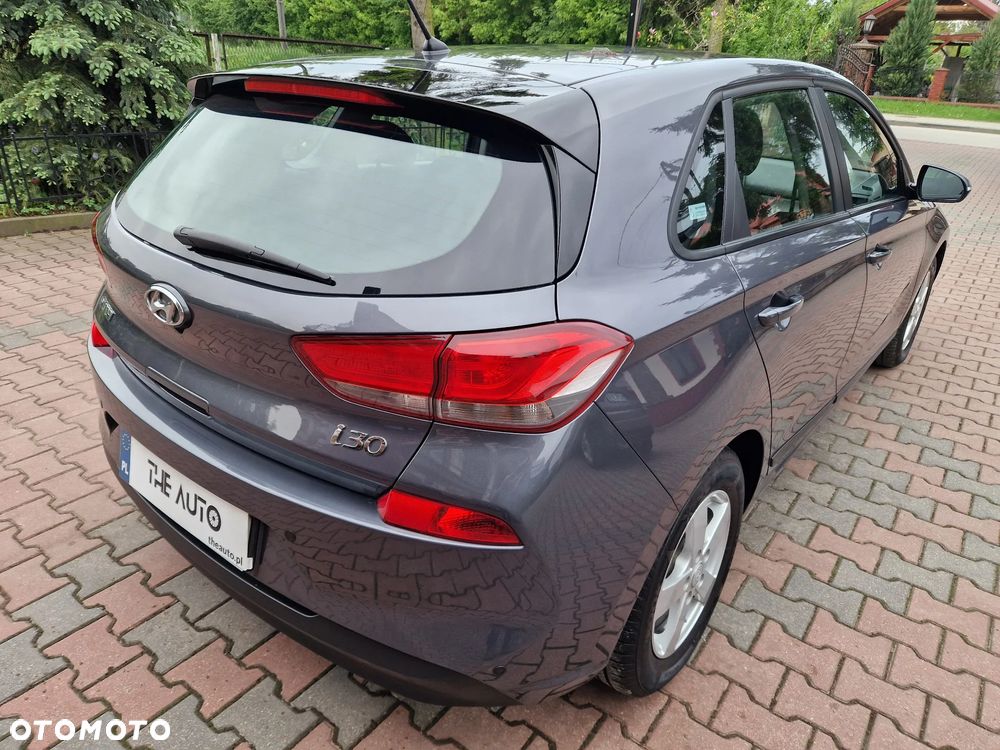 Hyundai i30 1.4 GO Plus - 35