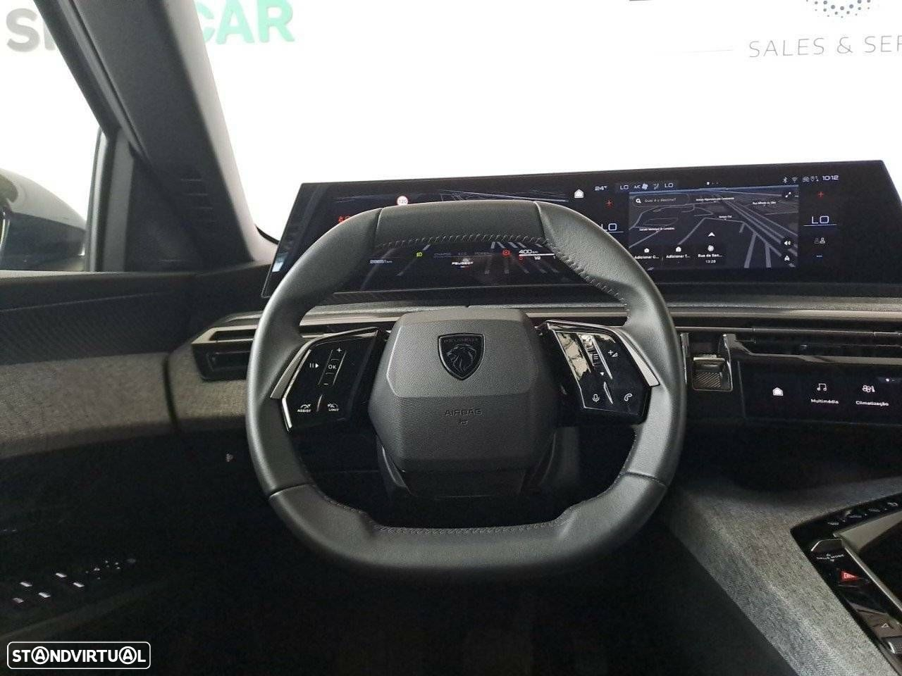Peugeot 3008 1.2 Hybrid Allure e-DCS6 - 12