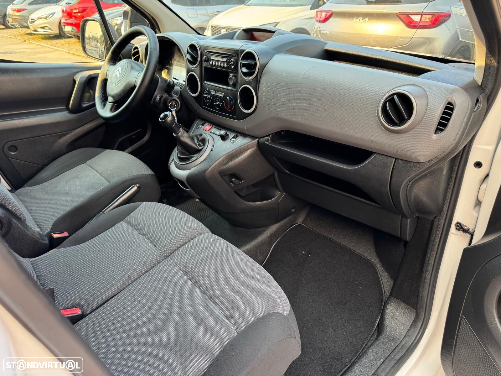Citroën Berlingo 1.6 BlueHDi L1 Confort - 13