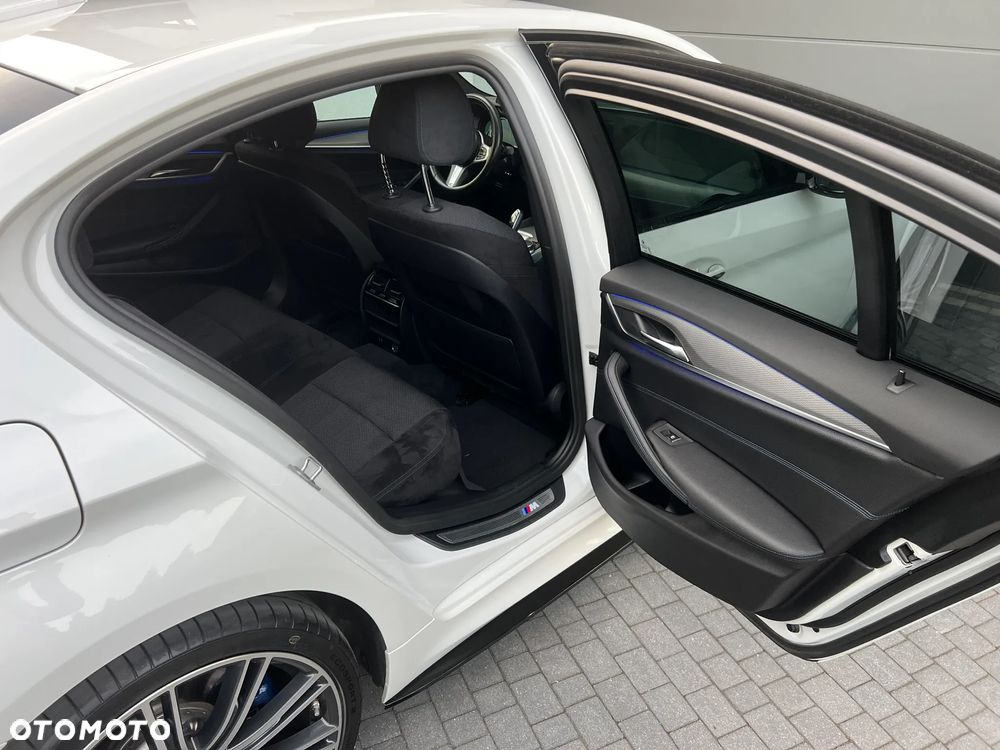 BMW Seria 5 530i xDrive M Sport sport - 21