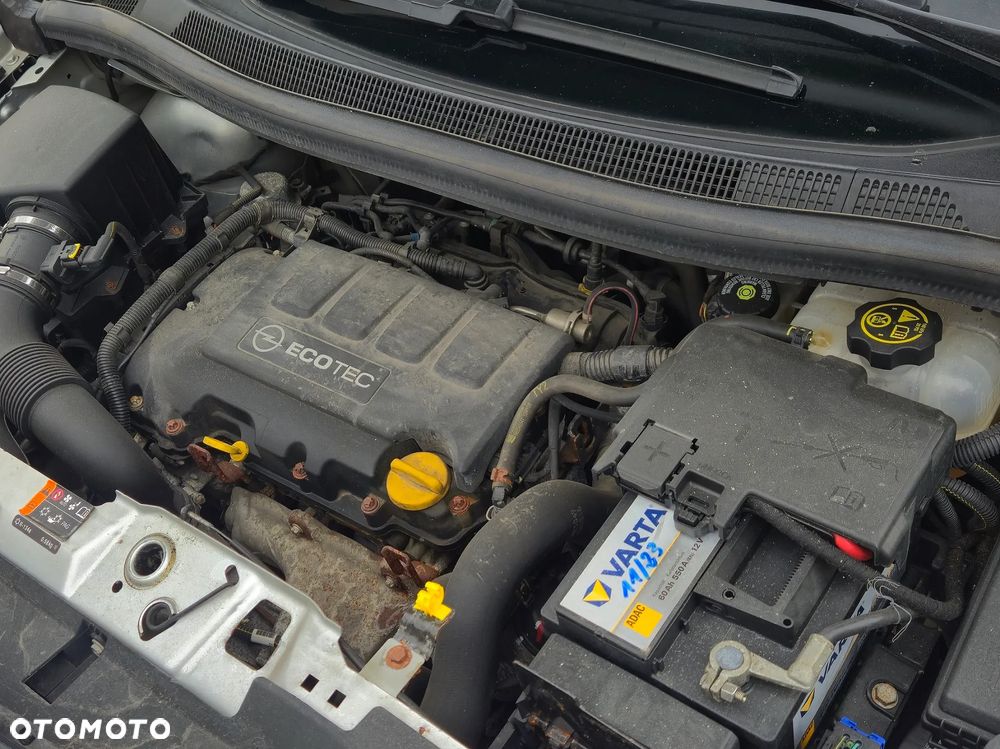 Opel Meriva 1.4 T Essentia - 34