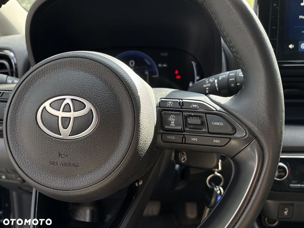 Toyota Yaris Hybrid 1.5 Style - 22