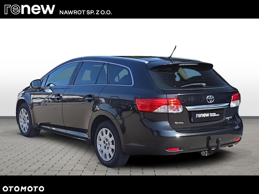 Toyota Avensis 2.0 D-4D Sol - 3