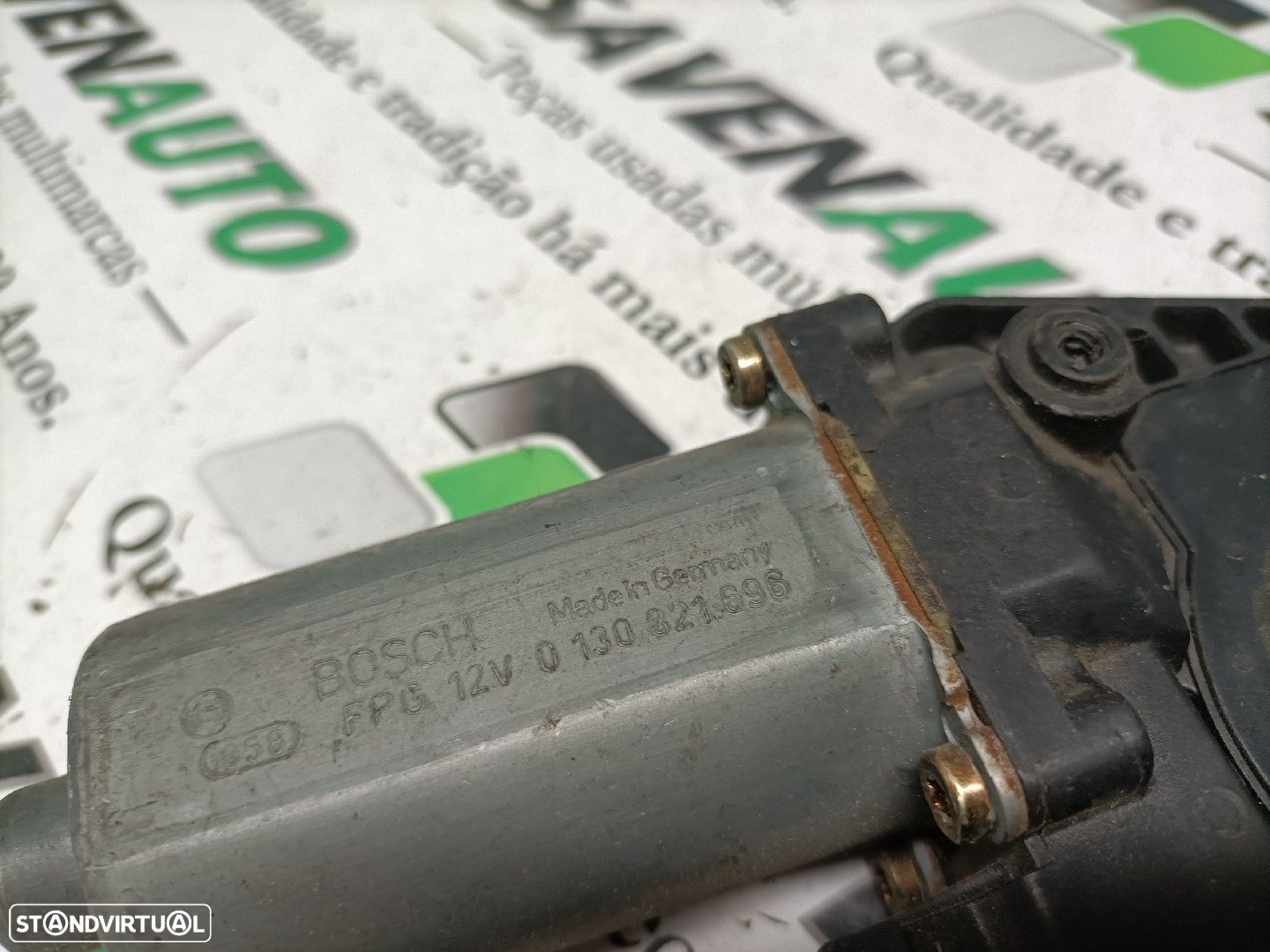 Motor Elevador Trás Direito Volkswagen Passat (3B3) - 3
