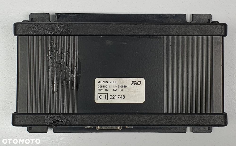 MODUŁ WZMACNIACZ RADIA RENAULT TRAFIC II 09610011 - 1