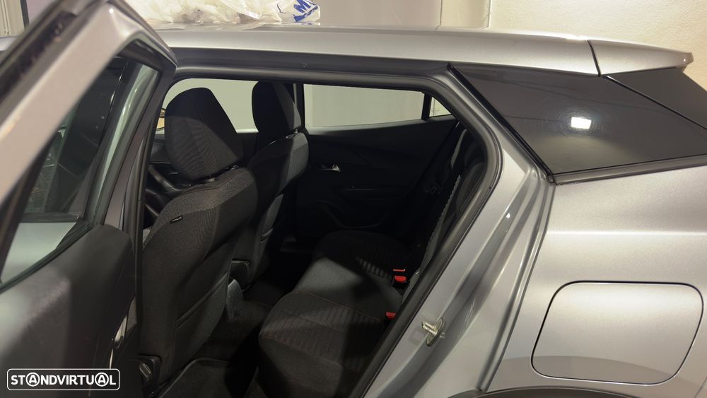 Peugeot 2008 1.2 PureTech Active Pack - 12