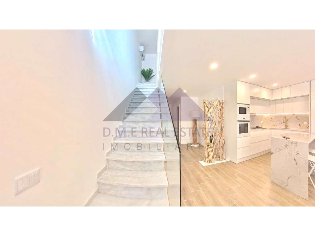 Apartamento Exclusivo T2 +2 (Quarto Interior) | 3 Casas de Banho | ... - Grande imagem: 5/41