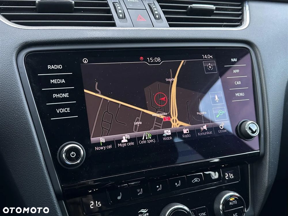 Skoda Octavia 2.0 TSI Style DSG - 24