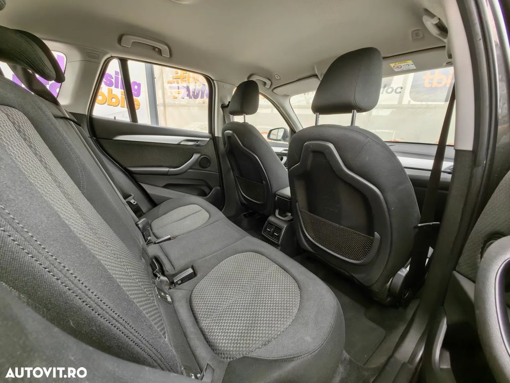 BMW X1 - 8