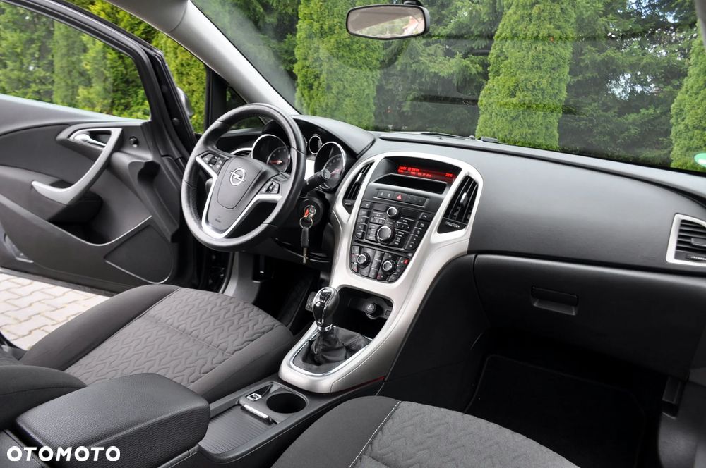 Opel Astra 1.4 Turbo Active - 24