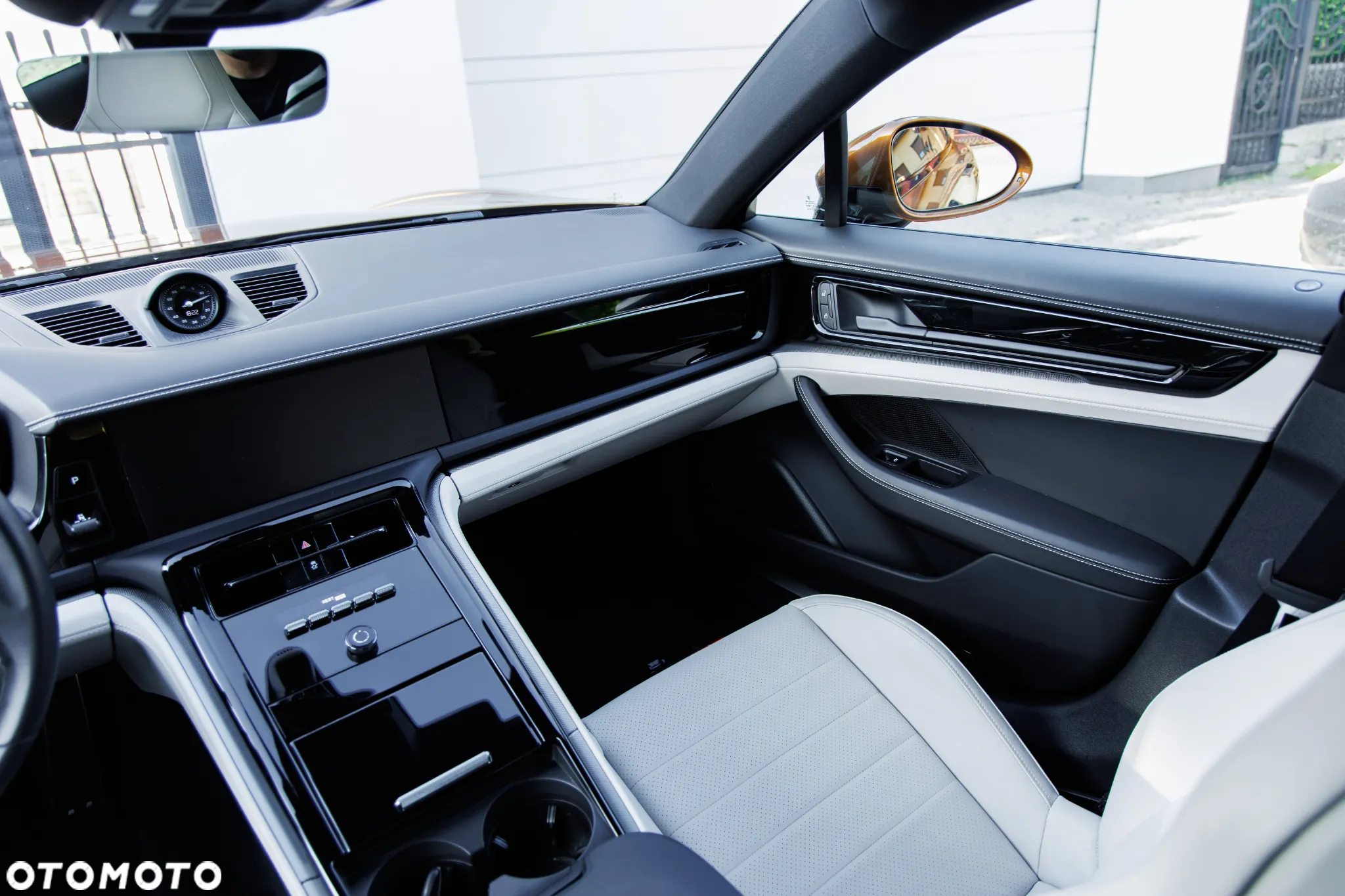 Porsche Panamera 4 - 19