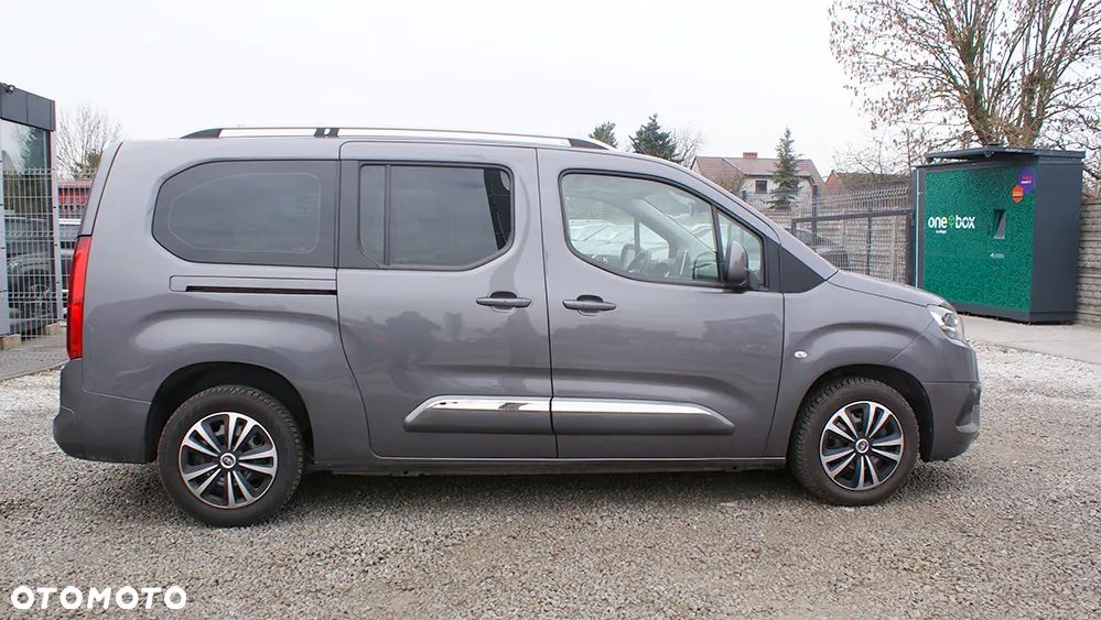 Toyota Proace City Verso 1.5 D-4D Family - 5