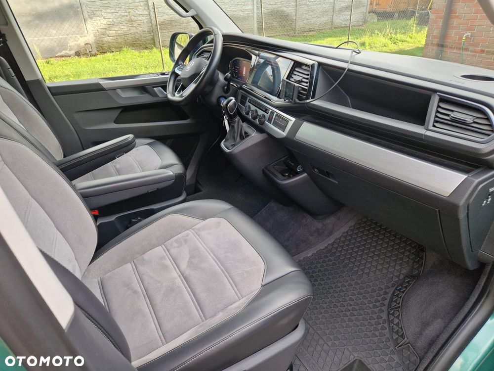 Volkswagen Multivan - 15