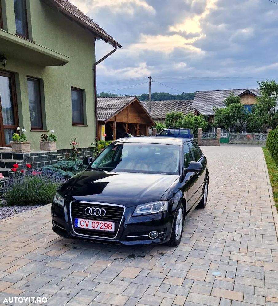 Audi A3 1.4 TFSI Sportback S line Sportpaket - 2