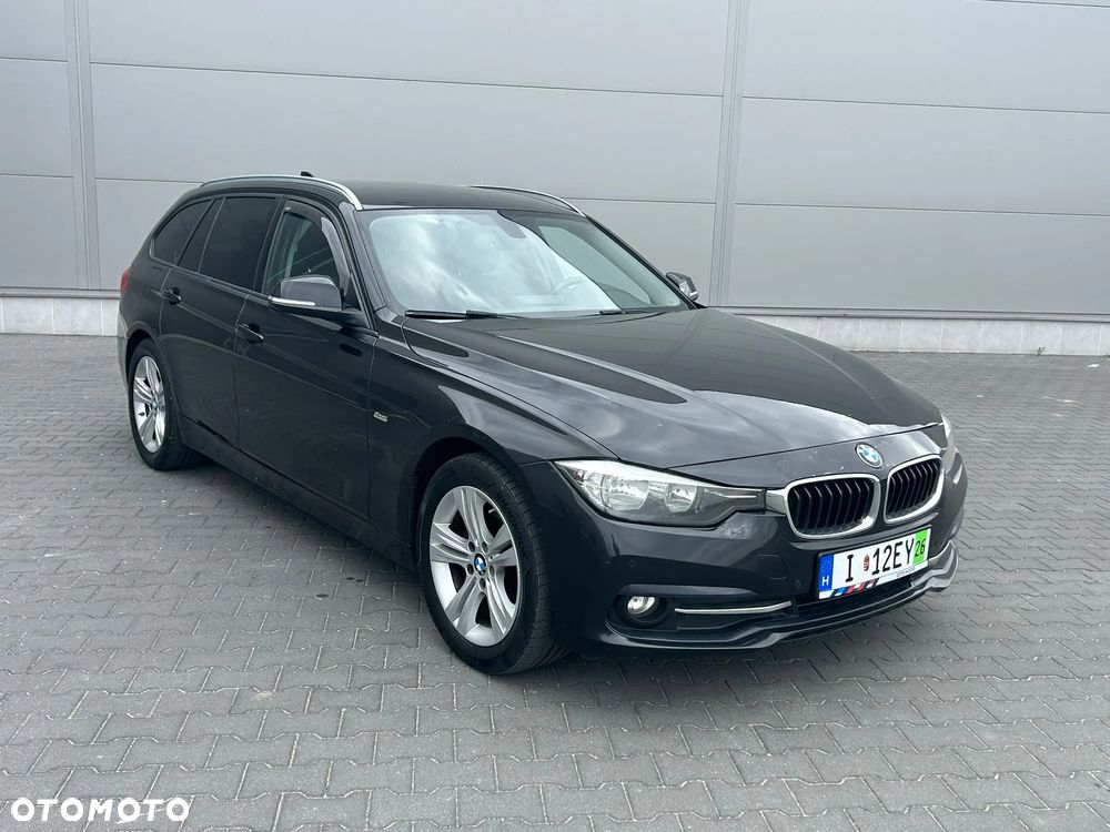 BMW Seria 3 320d Sport Line - 3