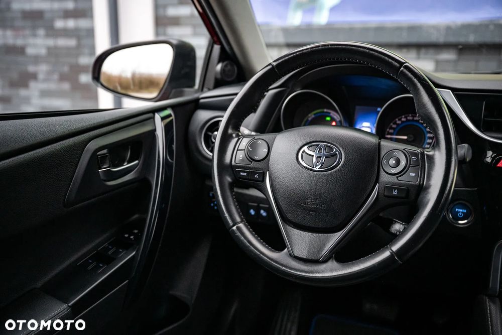 Toyota Auris Hybrid 135 Premium - 27