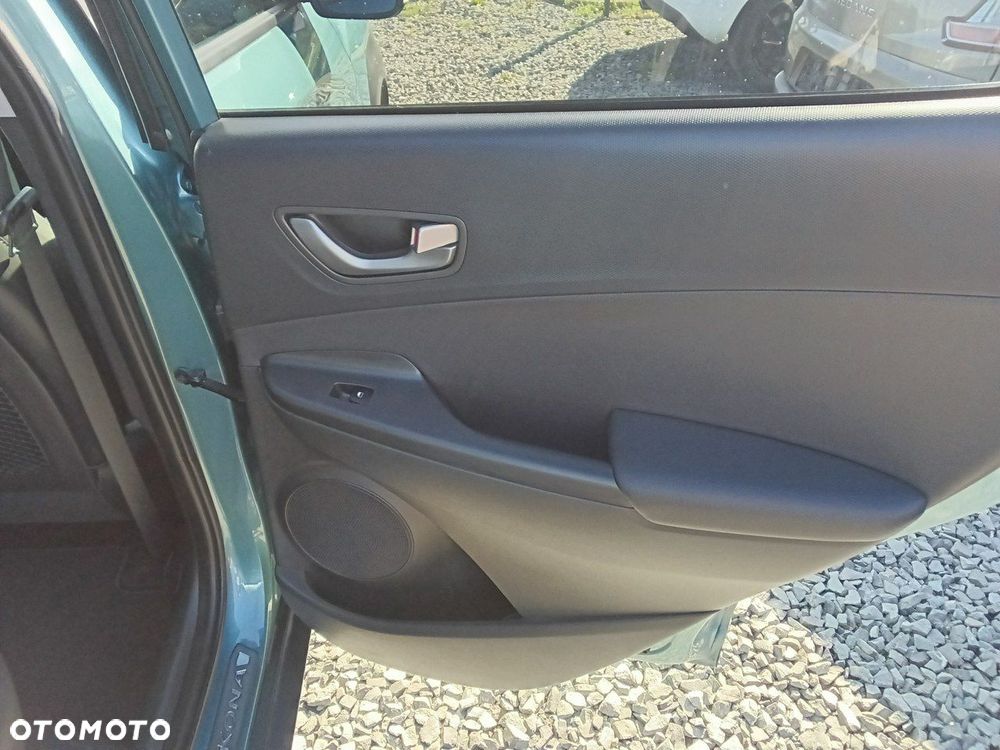 Hyundai Kona 1.6 T-GDI Premium 4WD DCT - 36