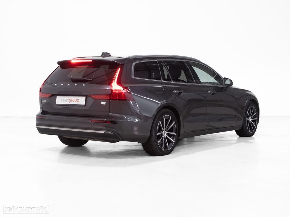 Volvo V60 2.0 T6 AWD TE Core - 3