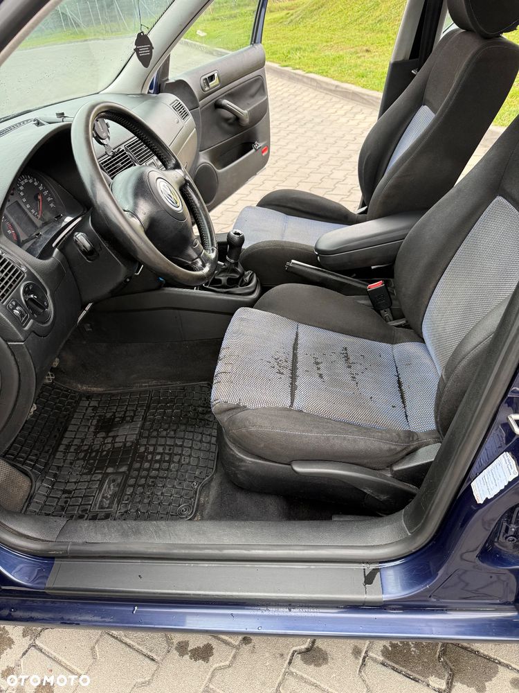 Volkswagen Golf IV 1.6 Basis - 18