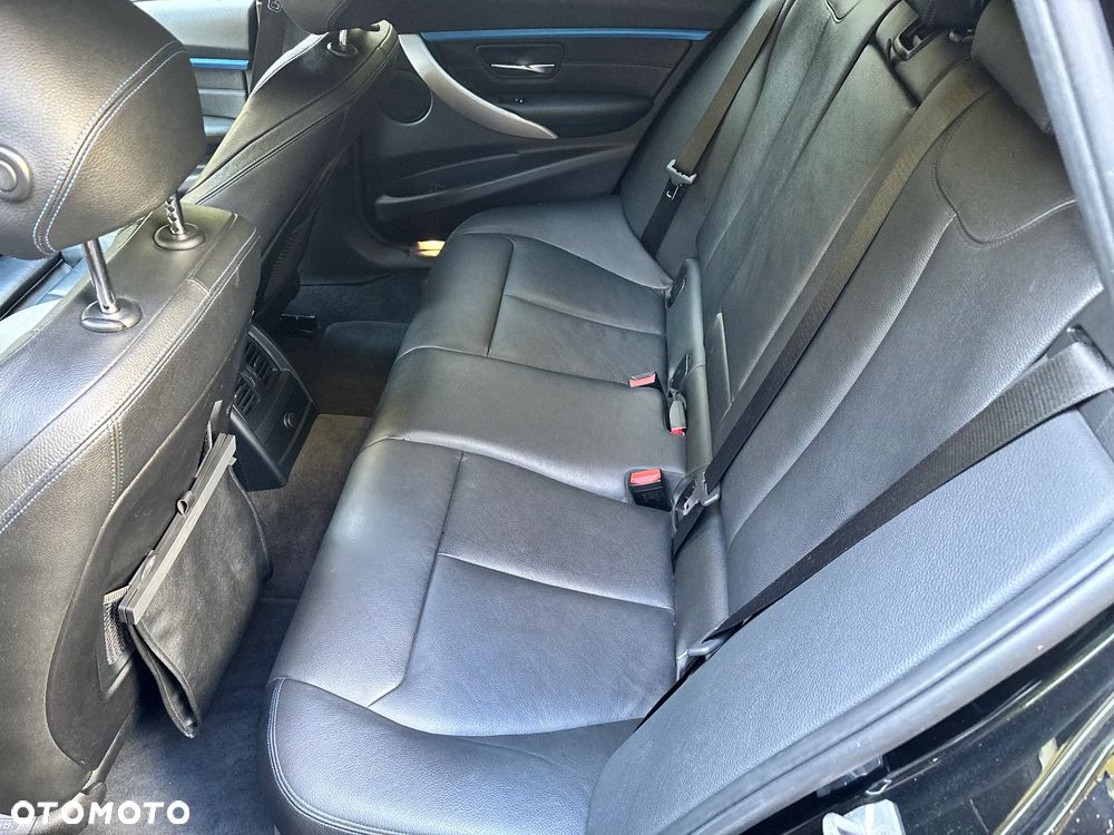 BMW Seria 3 - 19