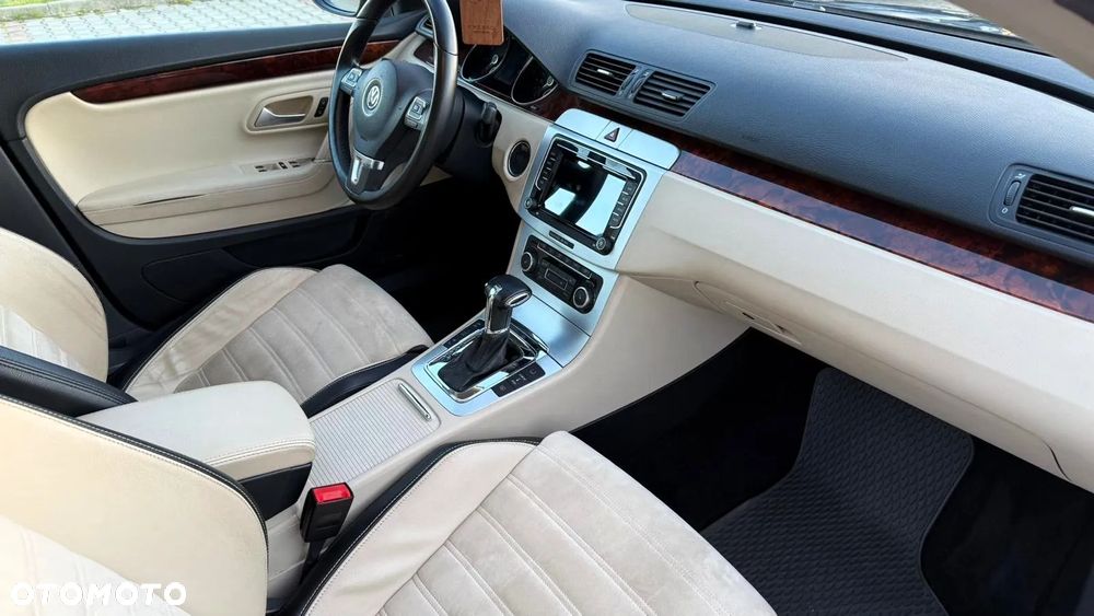 Volkswagen Passat CC 3.6 V6 4Motion DSG Exclusive - 16