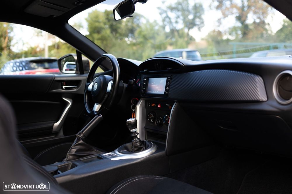 Toyota GT86 2.0D-4S Sport+Navi - 11