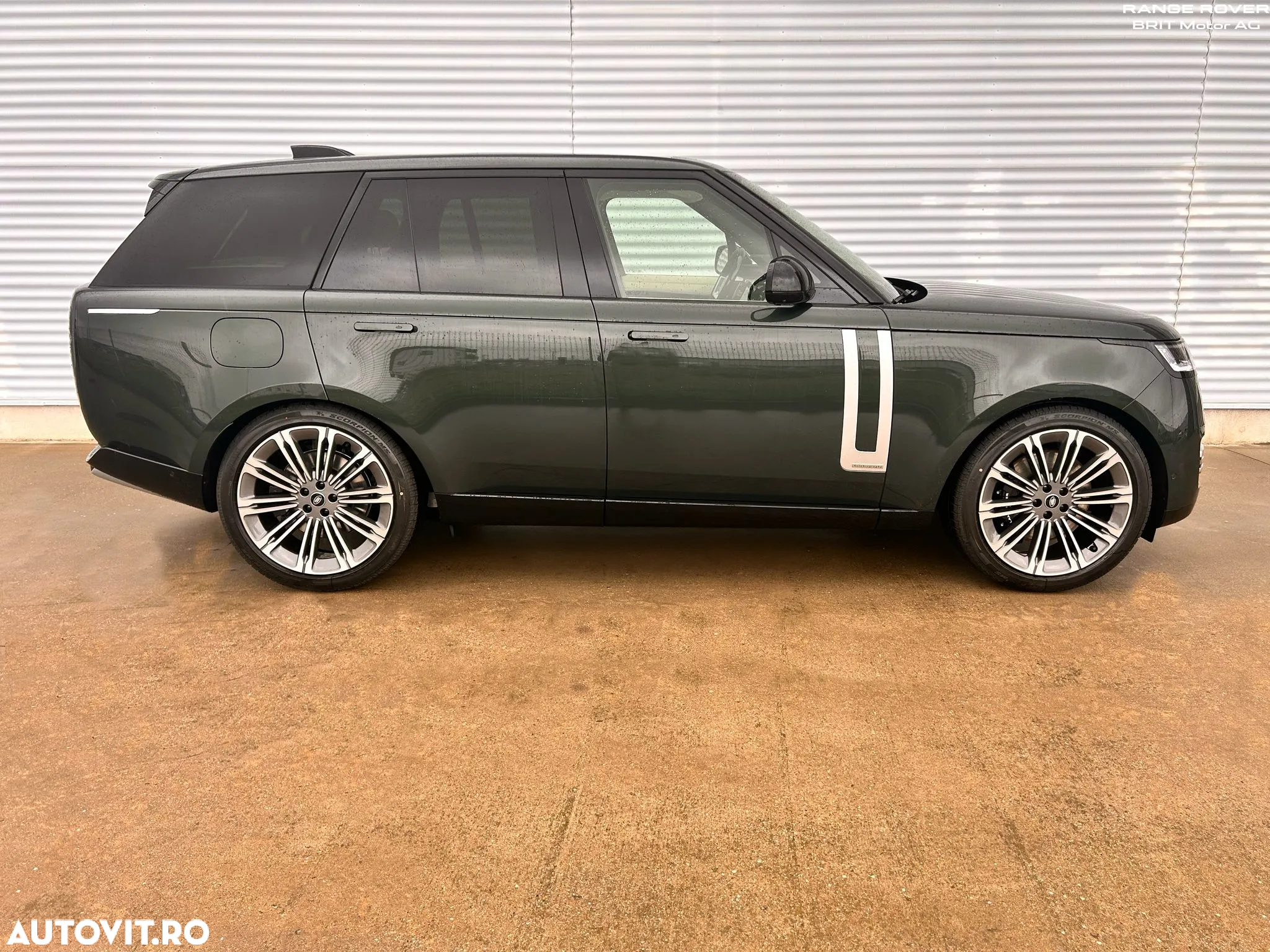 Land Rover Range Rover 4.4 V8 P530 Autobiography - 3