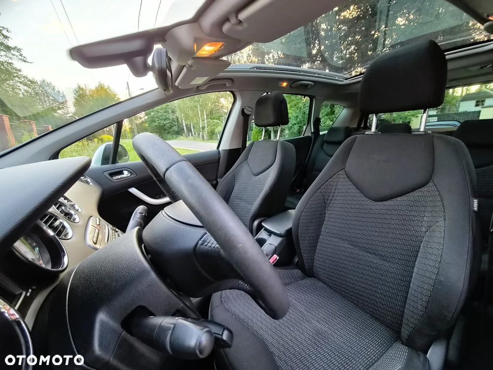 Peugeot 308 - 10