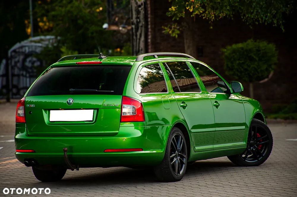 Skoda Octavia 2.0 TSI RS - 5