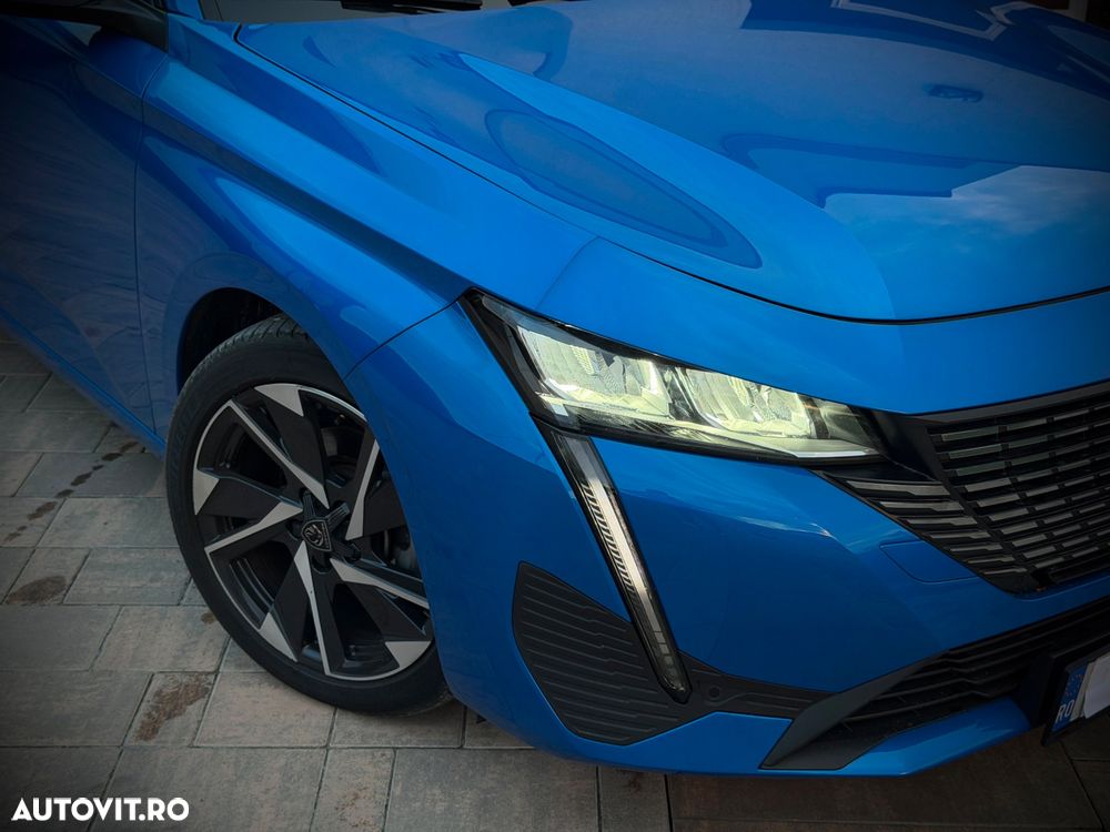 Peugeot 308 1.2 L PureTech Turbo S&S EAT8 Allure Pack - 9