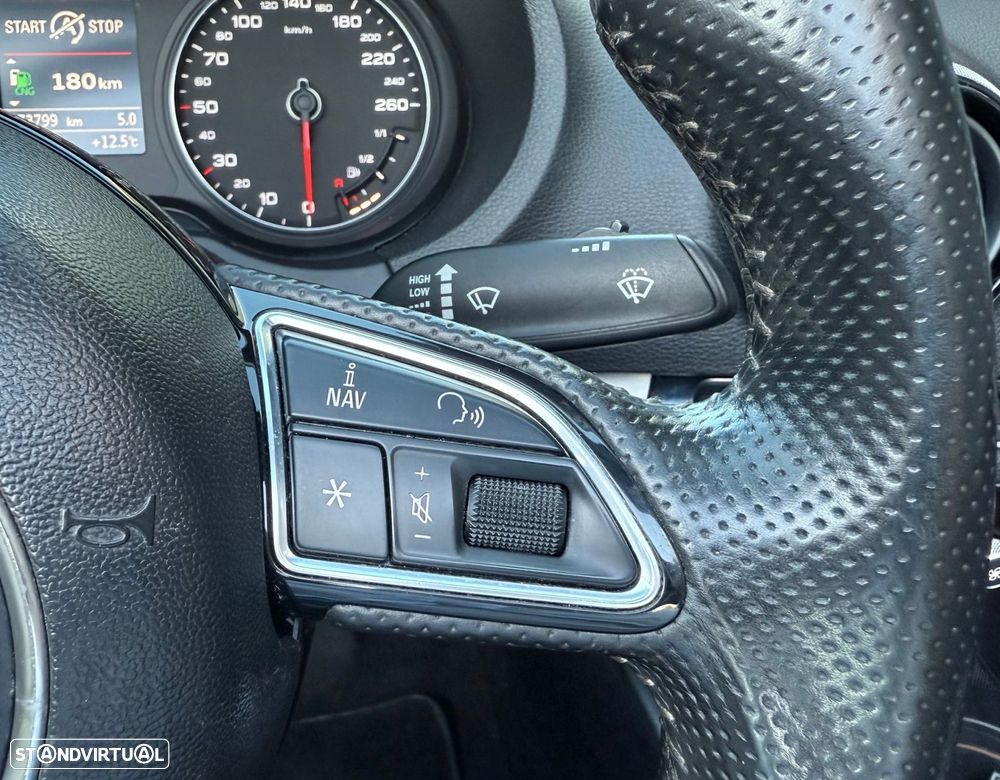 Audi A3 Cabrio 2.0 TDi S-line - 15