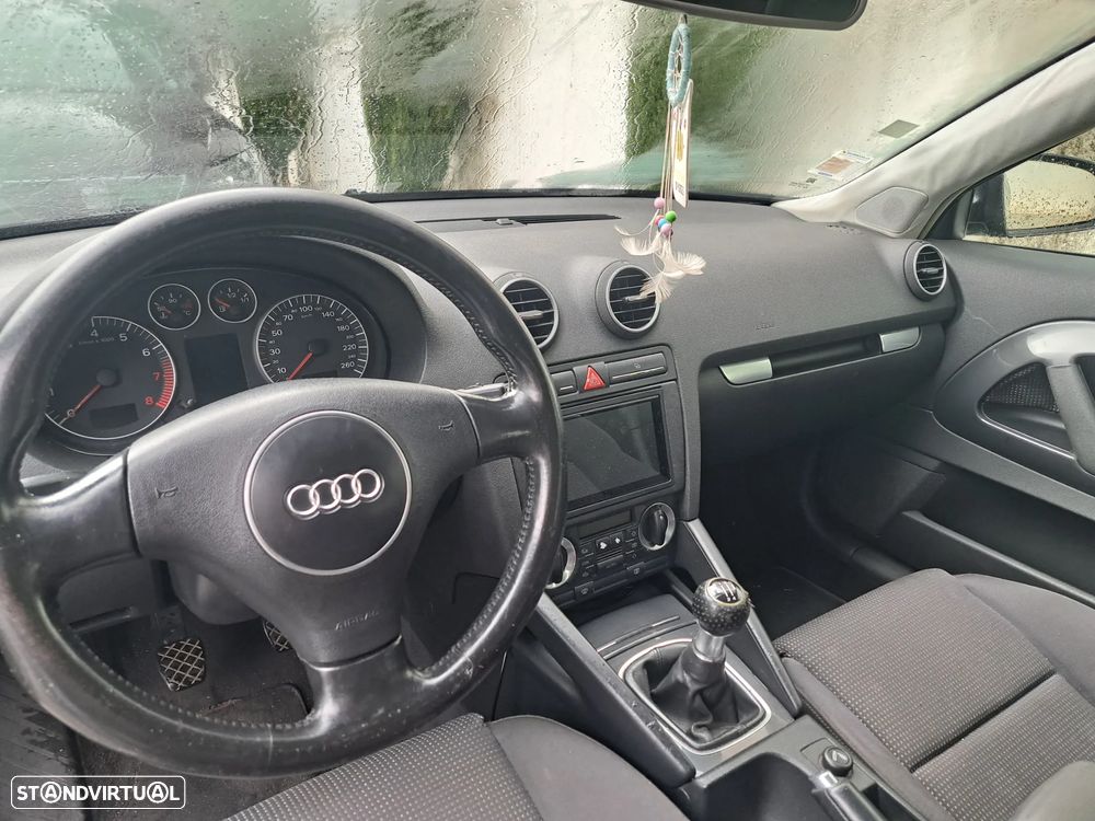 Audi A3 1.6 S-line - 5