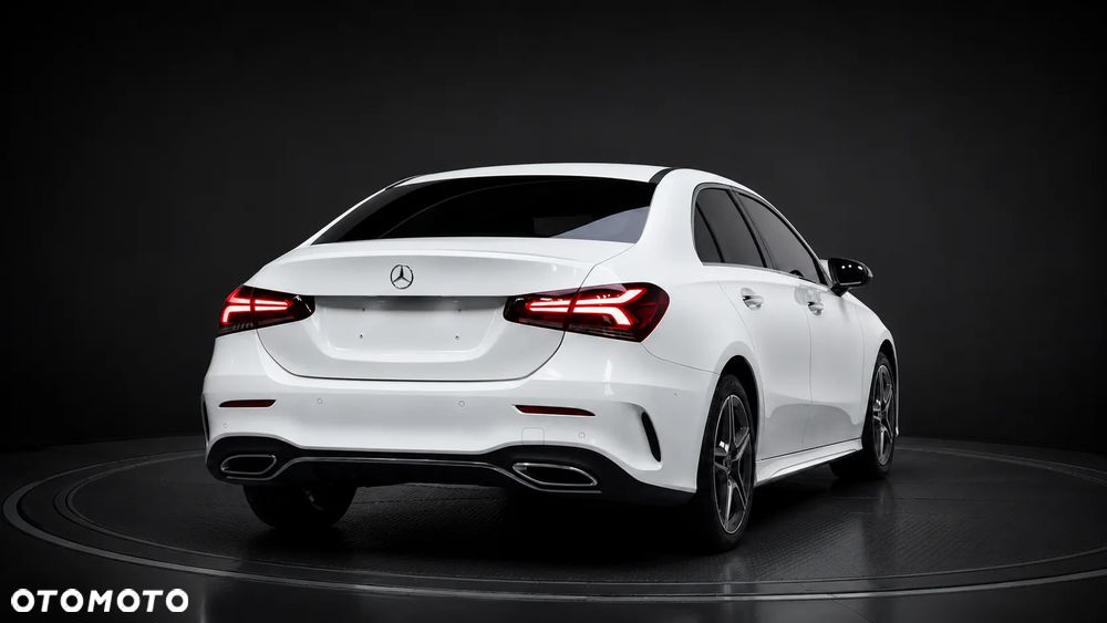 Mercedes-Benz Klasa A 220 4Matic 7G-DCT - 5