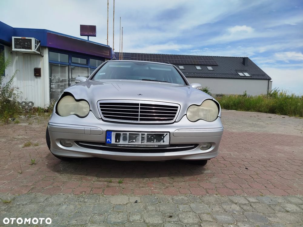 Mercedes-Benz Klasa C 180 Kompressor Avantgarde - 2
