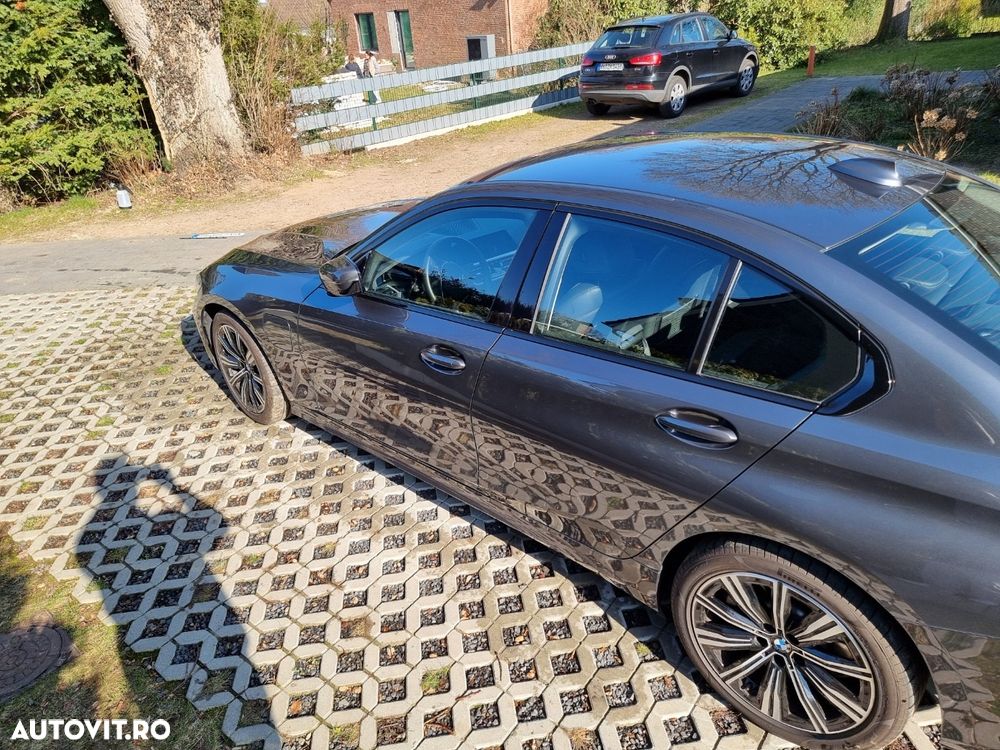 BMW Seria 3 330e Aut. Luxury Line - 16