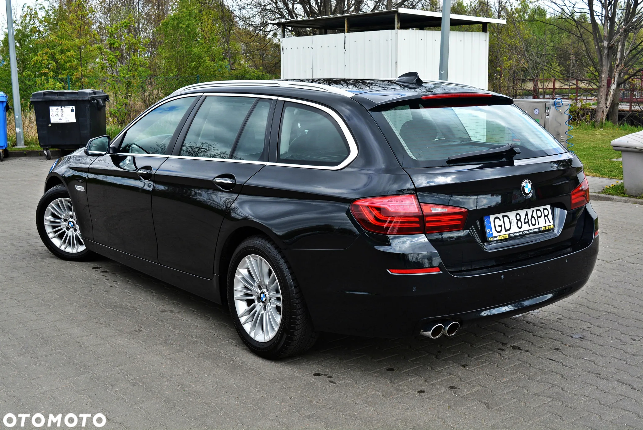 BMW Seria 5 525d xDrive Touring - 3