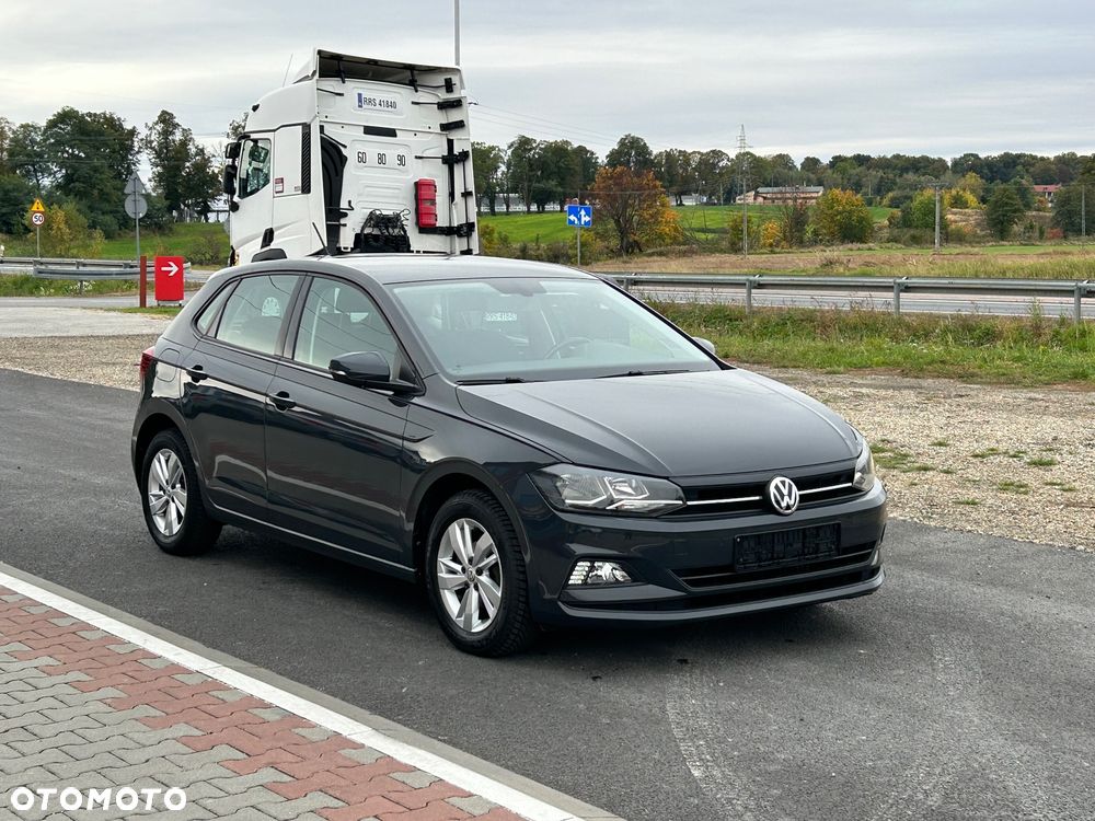 Volkswagen Polo - 14