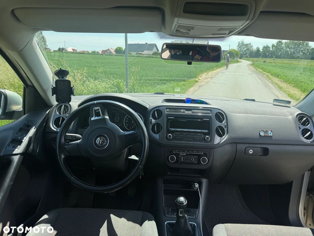 Volkswagen Tiguan 1.4 TSI Perfectline - 12