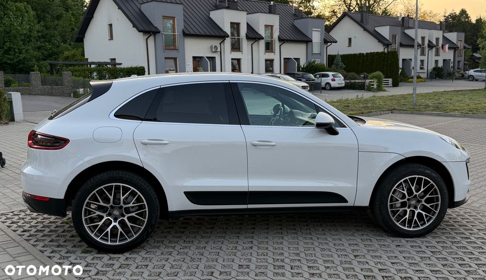 Porsche Macan S - 1