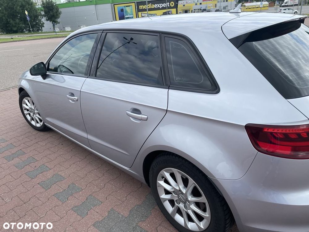 Audi A3 Limousine 2.0 TDI clean diesel Quattro Ambiente S tronic - 8