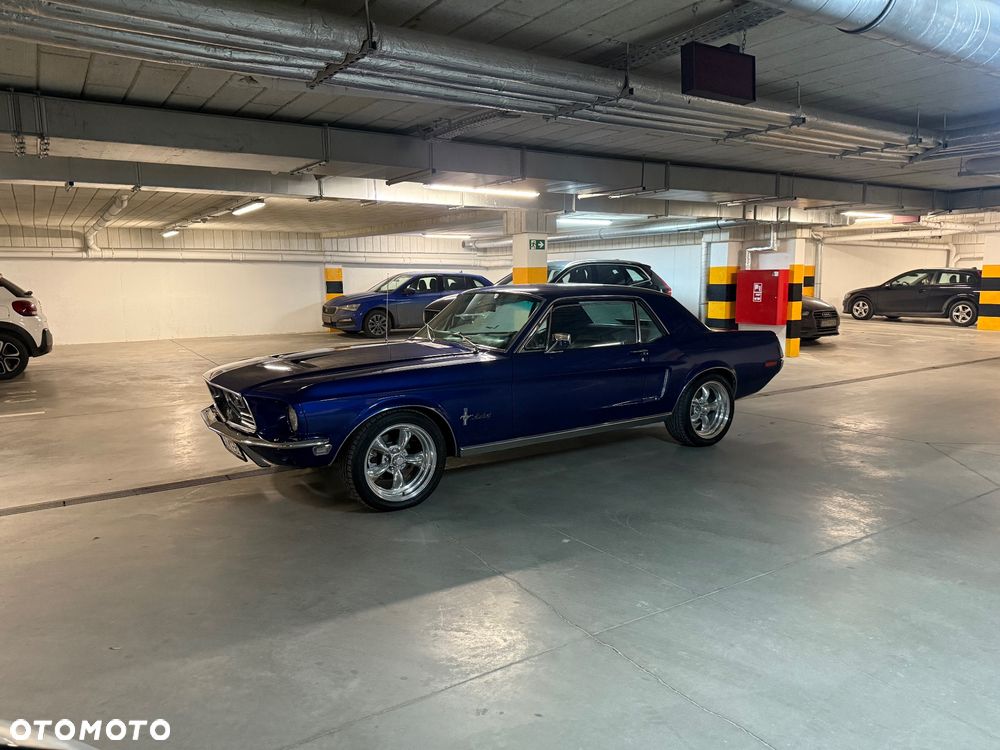 Ford Mustang - 11