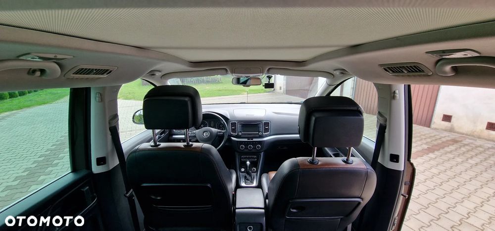 Volkswagen Sharan 2.0 TDI Highline DSG - 20