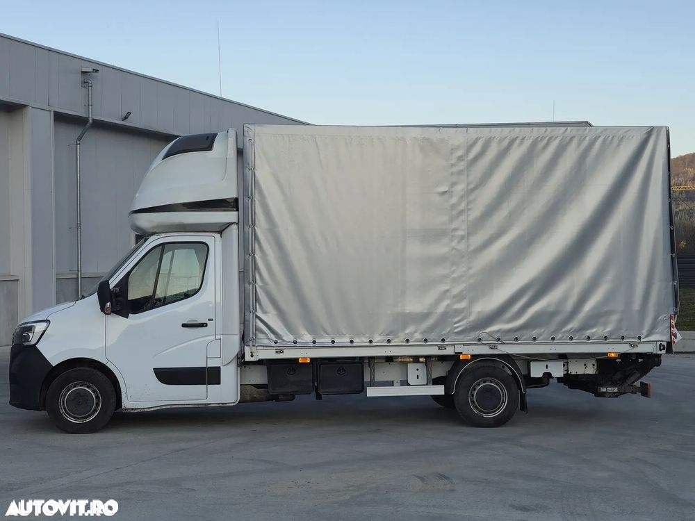 Renault Master - 10