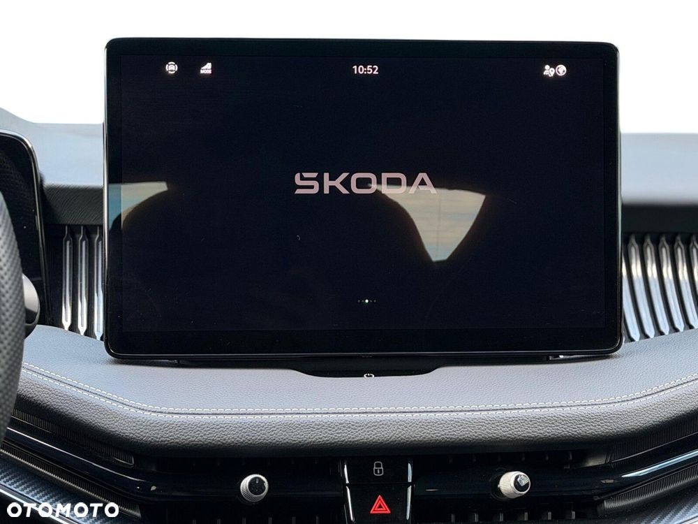 Skoda Superb 1.5 TSI Plug-in Hybrid Sportline DSG - 32