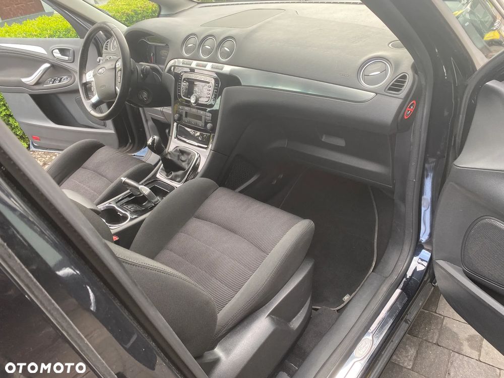 Ford S-Max 2.0 Titanium - 16