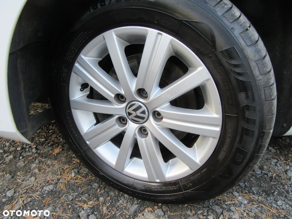 Volkswagen Golf - 15