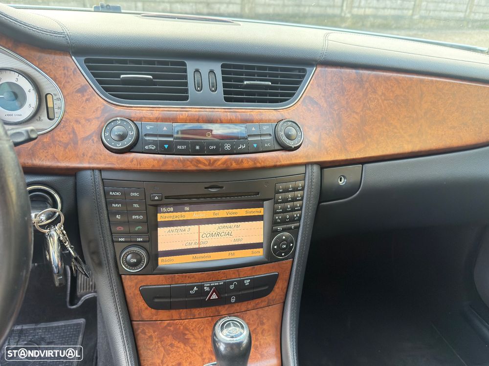 Mercedes-Benz CLS 320 CDI - 11