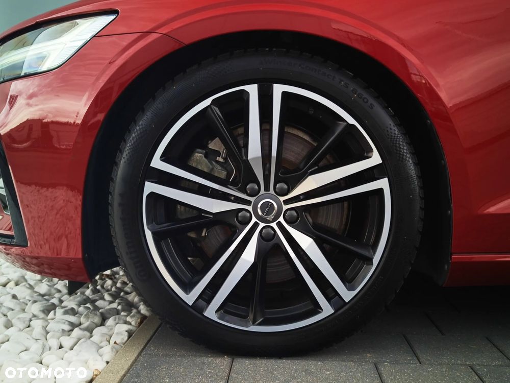 Volvo S60 B5 B R-Design - 11